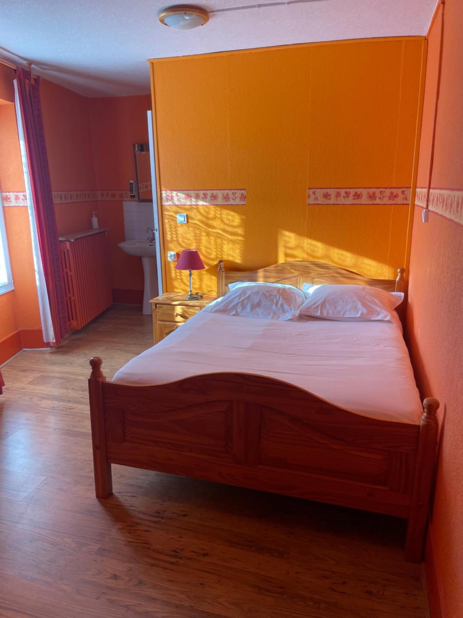 L'Hotel Du Mouton Blanc Fresne-Saint-Mames Екстер'єр фото